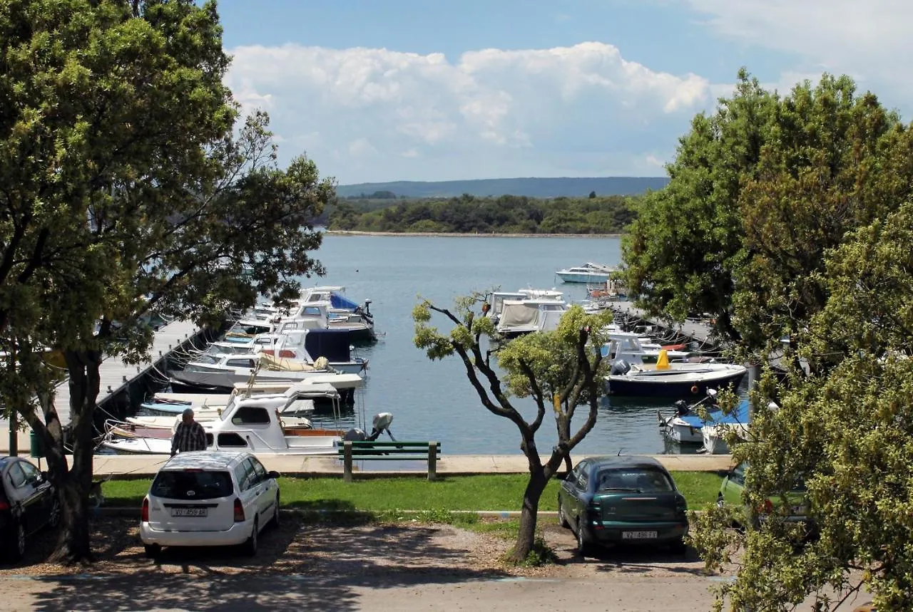 Apartments By The Sea Punat, Krk - 5329 Kroatien